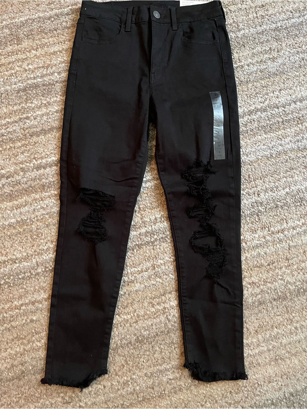 Women’s American Eagle Distressed Jeans Size 6